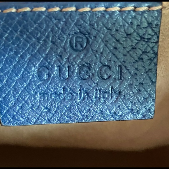 ✨SALE✨RESERVED!✨GUCCI✨NWT✨ALL LEATHER BUCKET BAG - Picture 15 of 16